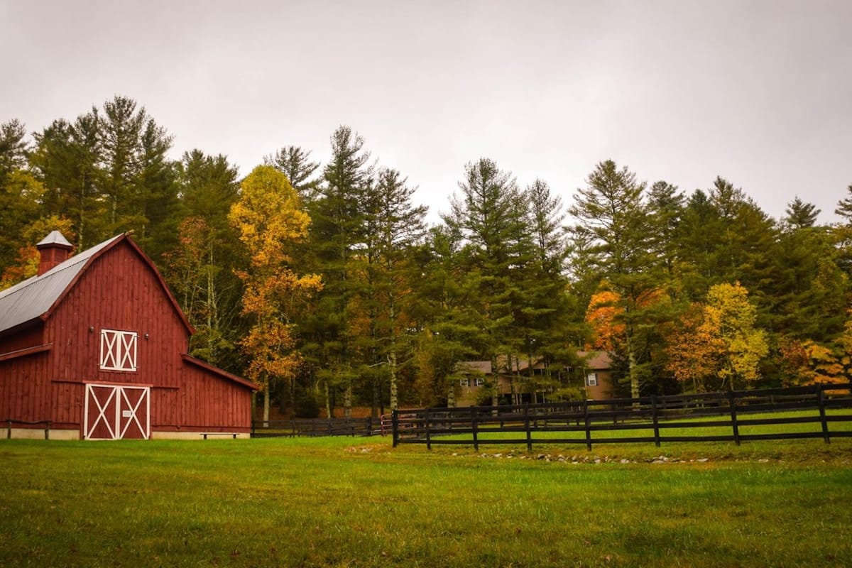 Red Barn in Autumn